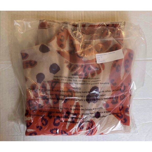 Fate Mock Neck Sweater - Picture 12 of 12